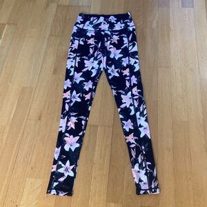 Victoria’s Secret workout leggings!